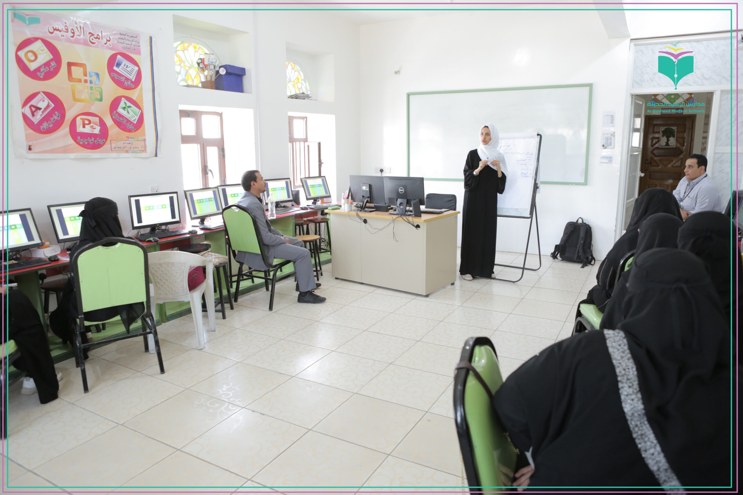 دورة تدريبية حول كتابة المحتوى وإدارة حسابات منصة فيسبوك